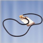 Collana in pizzo in pelle e argento