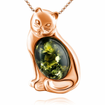 Gold-plated silver pendant "Cat". Green amber