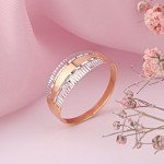 Zlatý prsteň vyrobený zo vzorky ruského zlata 585