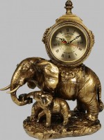 Elefante estatueta com relógios
