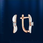 Boucles d'oreilles en or avec diamants. Bicolore