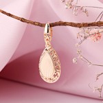 Kupte si přívěsek z červeného zlata 585