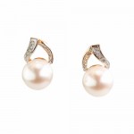 Pearl earrings with diamonds