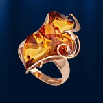 Золотое кольцо с янтарем