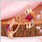Обеци 585 Topaz Swarovski®
