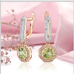 Gouden oorbellen “Spring Awakening”. Chrysoliet & Zirkonia