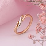 Zlatý prsteň vyrobený z ruského červeného/bieleho zlata 585°