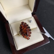 Позолоченное серебряное кольцо с янтарем