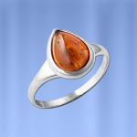 Ring with amber silver