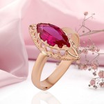 Red gold ring with ruby ​​corundum "Heritage"